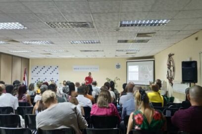 Especialistas de la hematología en encuentro científico en Santiago de Cuba