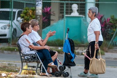 Día del adulto mayor: más vida a los años
