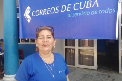 Promueven productos y servicios postales