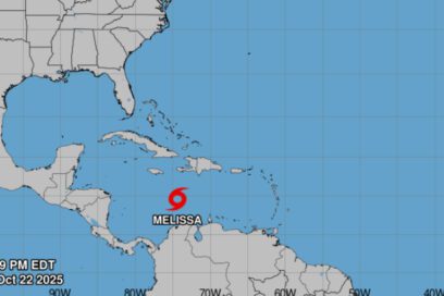 Aviso No.4: Melissa con lento movimiento en el mar Caribe