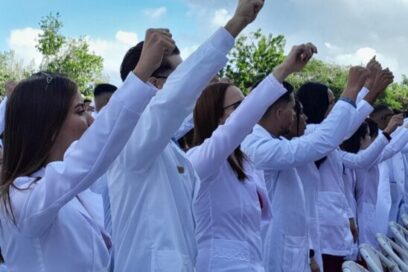 Graduaron en Holguín a más de 600 profesionales de la salud