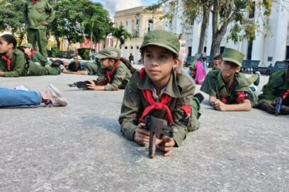 Santa Clara revive la toma simbólica de 1958