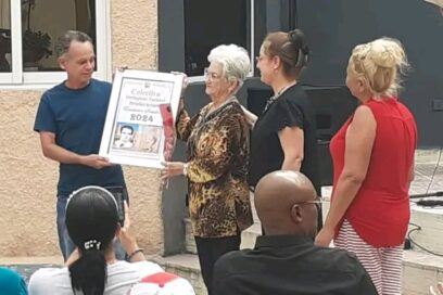 Estimulan a trabajadores de la cultura en su día