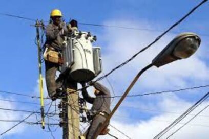 Empresa Eléctrica de La Habana emite convocatoria a cursos para ofertas de empleo
