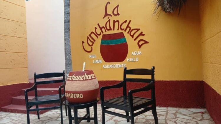 La Canchánchara se considera un trago originario del oriente cubano. Foto: Tomada del perfil de Facebook de la Empresa de Palmares en Matanzas.