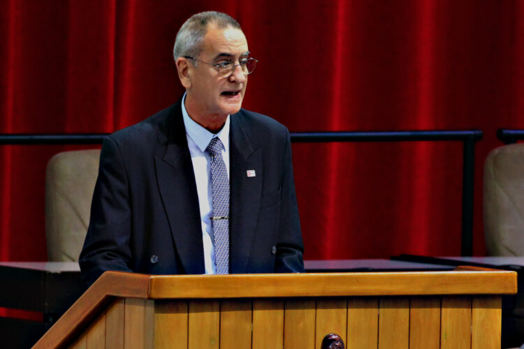 Joaquín Alonso Vázquez, Ministro de Economía y Planificación. Foto: Heriberto González Brito