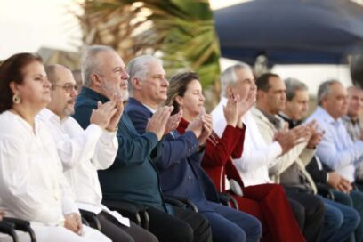 Honra Cuba a los educadores, formadores del mañana