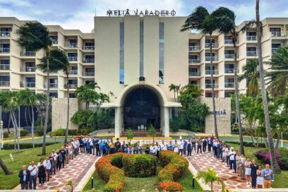 La magia de un hotel en forma de flor