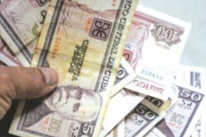 Descentralizan organización salarial del sistema empresarial estatal (+video)