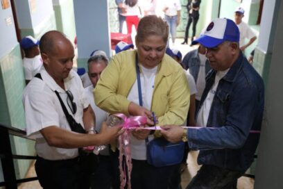 Inauguran en Mayabeque nuevo sistema solar con respaldo en batería