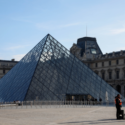 Museo del Louvre cerrado por huelga de trabajadores