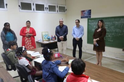 Recorrió la ministra de educación instituciones educativas de La Habana