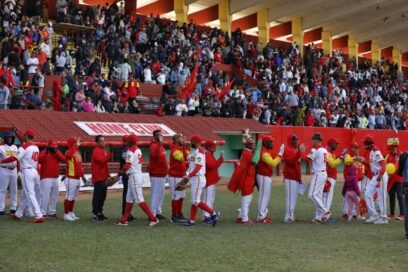 Out 27: Matanzas y Las Tunas, semifinales con sus nombres