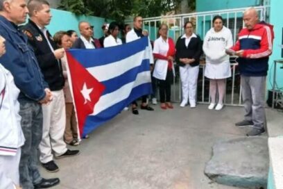 Electromédicos tuneros contra la injerencia imperial
