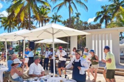 Felicitan a trabajadores de la hotelería y el turismo en su día