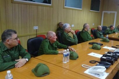 Presidente Díaz-Canel y otros miembros del Buró Político y del Consejo de Defensa participan en el Día Nacional de la Defensa