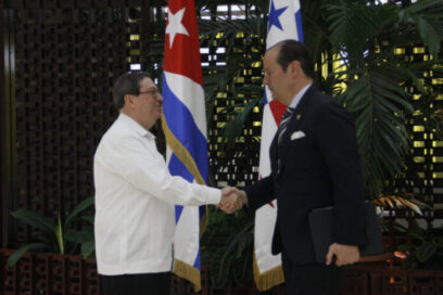 Realiza canciller de Panamá visita de trabajo a Cuba