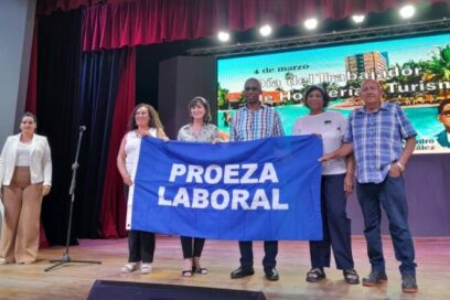 En Holguín trabajadores del sector turístico festejaron su Día