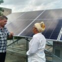Instalan kits solares en instituciones de Salud en Las Tunas