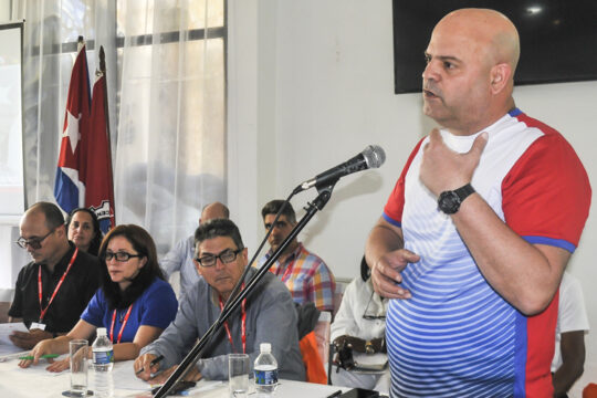 Los sindicalistas plazeños andan en cuadro apretado