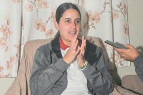 Leydis Posada: Flores sobre la herida