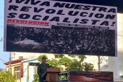 Asiste Díaz-Canel a acto por aniversario de la proclamación socialista