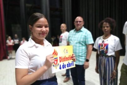 4 de Abril: entre pioneros, jóvenes y guías artemiseños