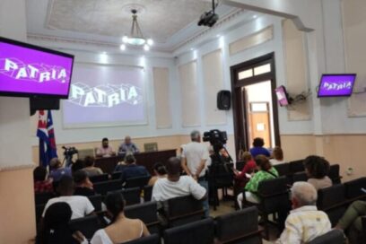 Coloquio Patria: un Girón comunicacional