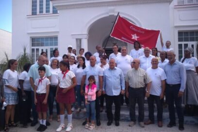 UNECA S.A. gana bandera Vanguardia Nacional