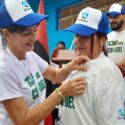 Trabajadores de la alimentaria y la Pesca listos para abrir desfile en Holguín