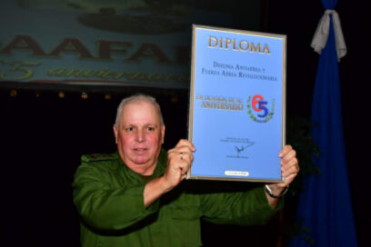 Conmemoran aniversario 65 de la DAAFAR