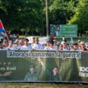 Otro abrazo en Cinco Palmas