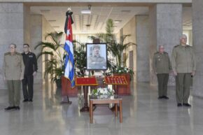 Encabezaron Raúl y Díaz-Canel homenaje al Comandante Ramiro