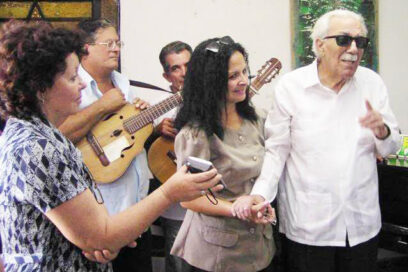Si mandan las poetisas…