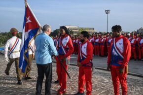 La primera medalla de los JCAC 2026 llegó con el abanderamiento