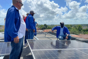 Avanza cambio de matriz energética en Etecsa