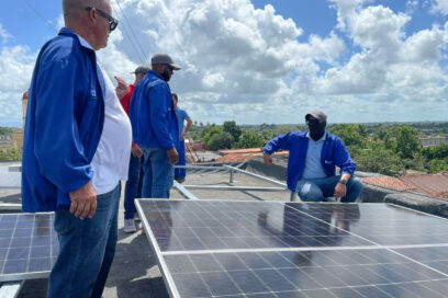 Avanza cambio de matriz energética en Etecsa