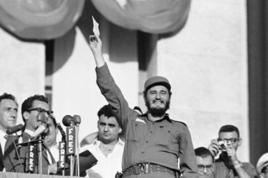 El pueblo reclamó a su líder
