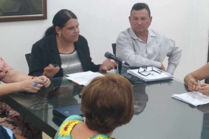 Cuba elimina prohibiciones al sector privado en decenas de actividades económicas