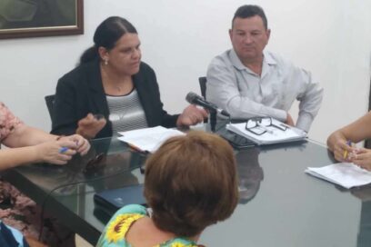 Cuba elimina prohibiciones al sector privado en decenas de actividades económicas