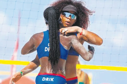 Maykelin y Kailin debutan con sonrisas