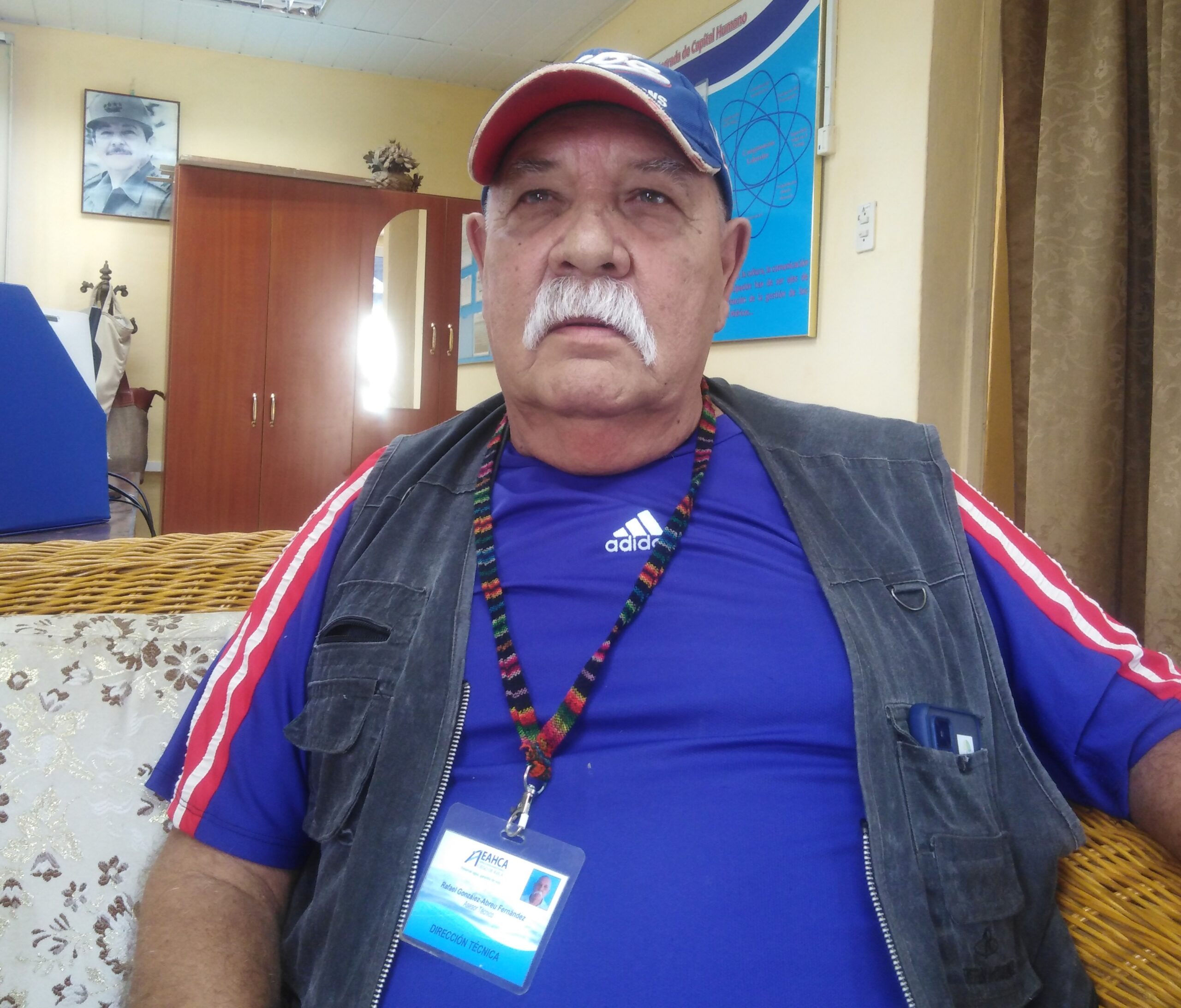 Cambiar lo que debe ser cambiado o cargar lo que puede ser recargado con lluvias para reanimar el manto acuífero en Ciego de Ávila, según precisiones del ingeniero hidráulico Rafael González-Abreu Fernández. Foto: José Luis Martínez Alejo