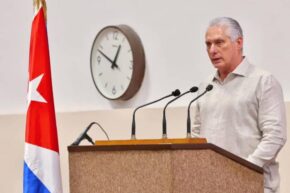 Cuba no tiene que adoctrinar a nadie. No tiene que exportar ideas. Es la historia la que imparte lecciones