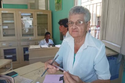 RETRATOS: Atender al cliente, la razón de ser de Milagros