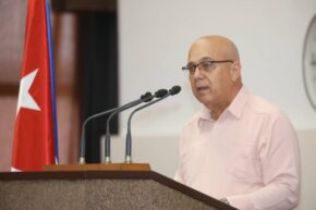 Dediquemos este encuentro a forjar una mayor unidad de los partidos comunistas y obreros