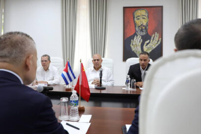 Intercambia Morales Ojeda con delegación partidista china