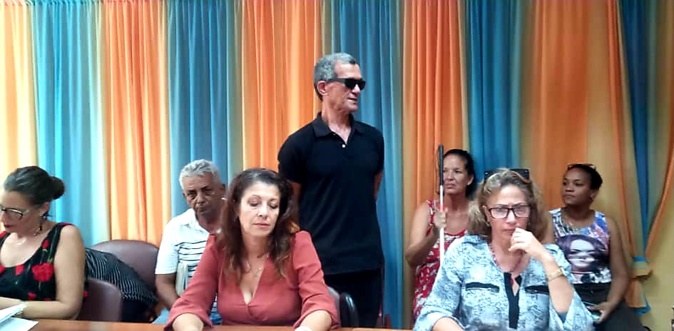 El movimiento sindical holguinero trabaja por un entorno laboral más inclusivo para personas con discapacidad. Foto: Cortesía de la CTC Holguín.