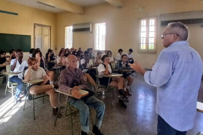 Presentan en San Alejandro La inmersión Bejarano