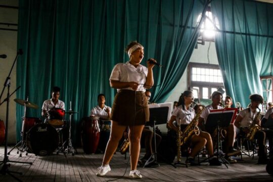 Compromiso y resistencia en la enseñanza artística