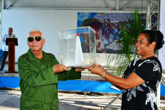 Celebran aniversario 55 del Sindicato Nacional de Trabajadores de la Defensa